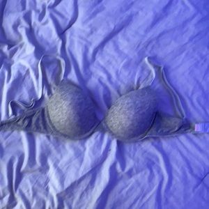 VS PINK 32C Everyday T Shirt Bra